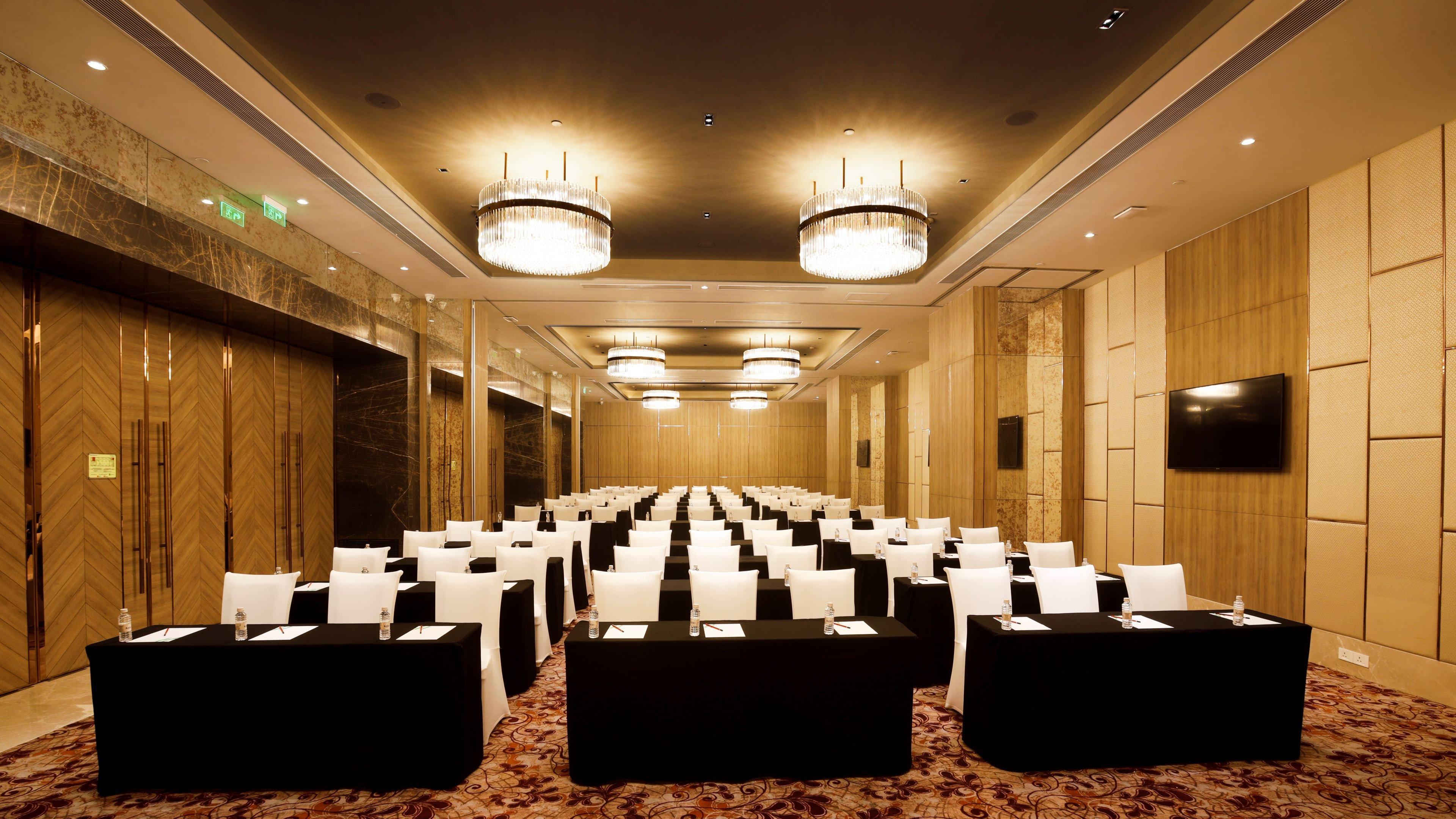 Holiday Inn Gurugram Sector 90 By Ihg Gurgaon Extérieur photo Meeting room